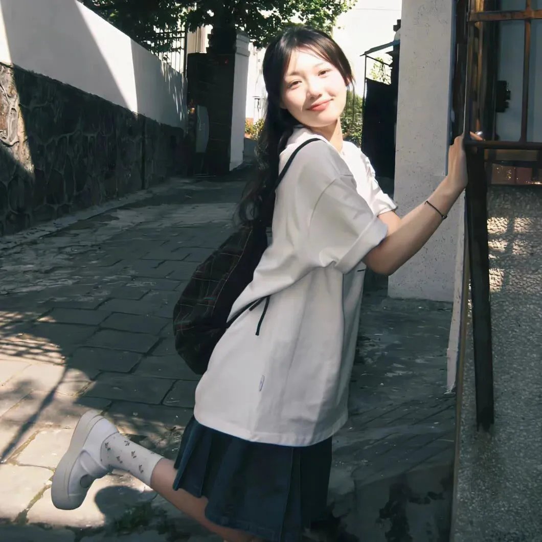 山尘拂过童年牧歌